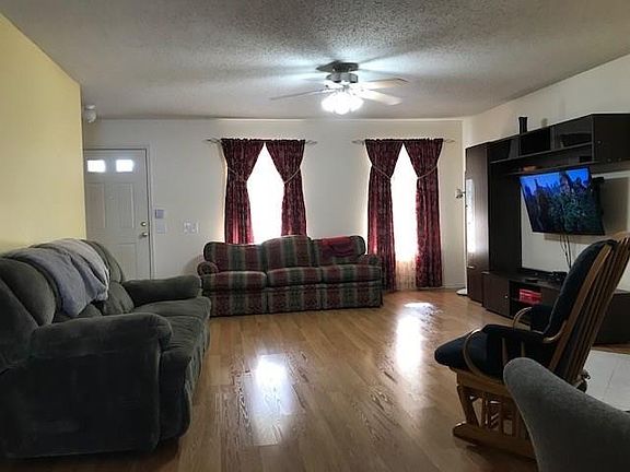 5th image of 205 Trenton Dr