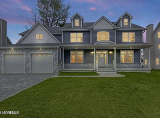 829 Naryshkin Way, Toms River, NJ