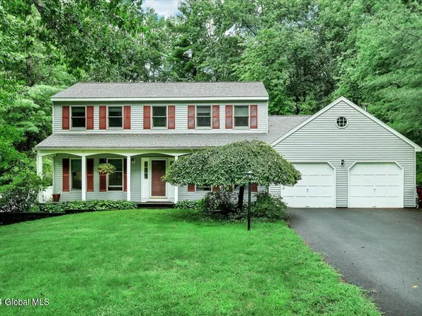 411 Danna Joelle Drive, Schenectady, NY 12303