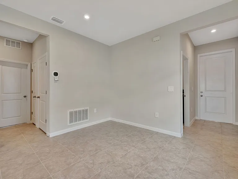 4525 Pippin Ln — Photo 11