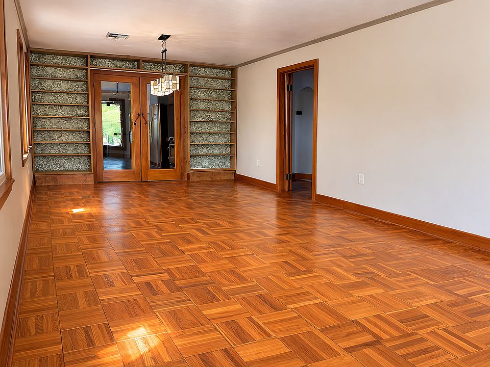 Large living room / dining room combination