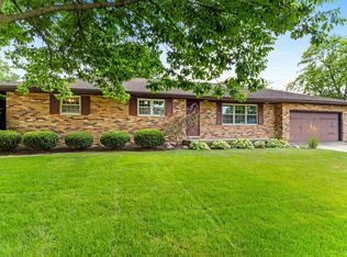 404 W Washington St, Tremont, IL