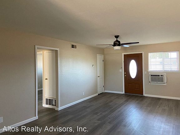 3rd image of 935 Pomeroy Ave APT 9