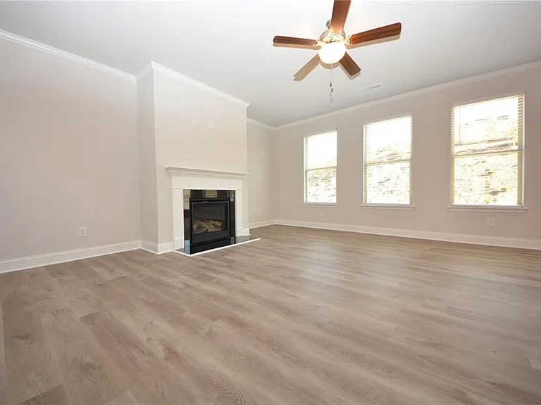 232 Hellen Valley Dr — Photo 13