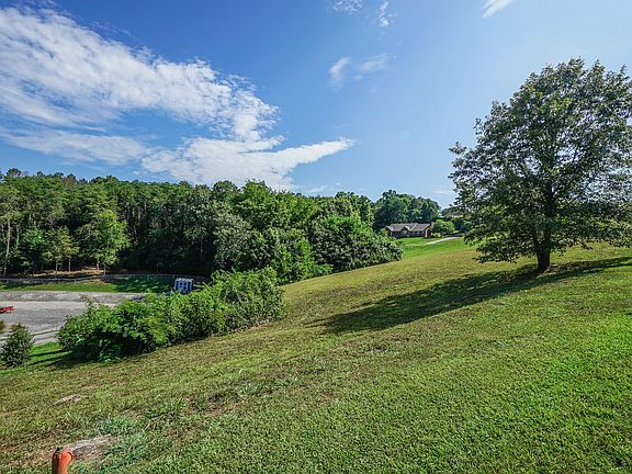 2nd image of 306 Southshore Dr Lot 54