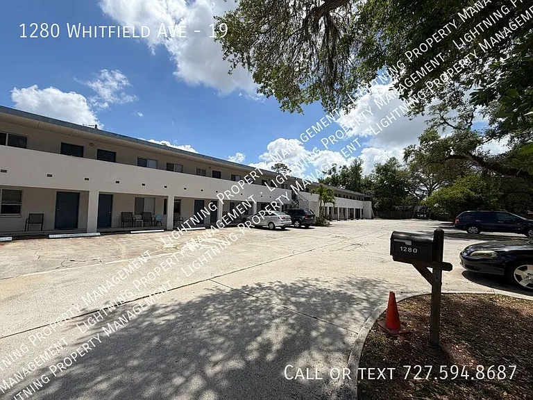 Driftwood Apartments — Photo 12