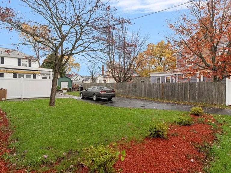 1303 Cranston St #2A — Photo 11