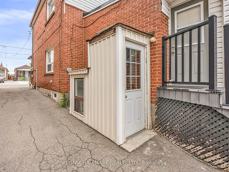 65 Kirknewton Rd — Photo 3