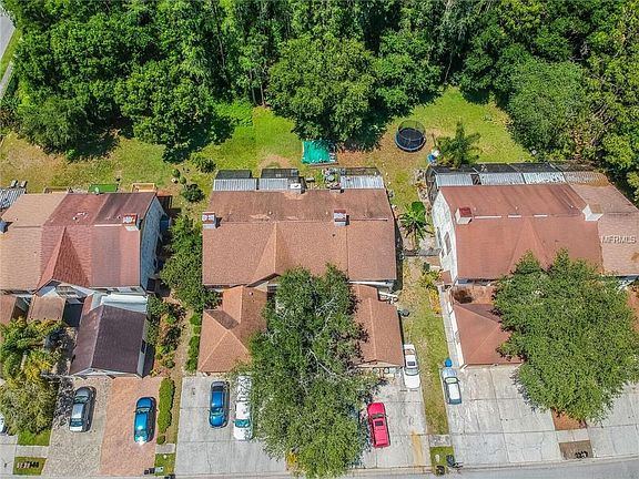 2nd image of 4013 Huxford Ct