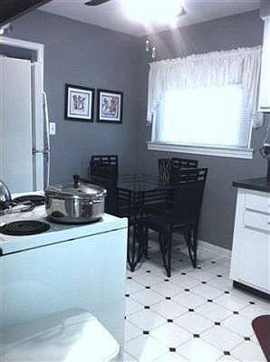 4th image of 28966 Grant St
