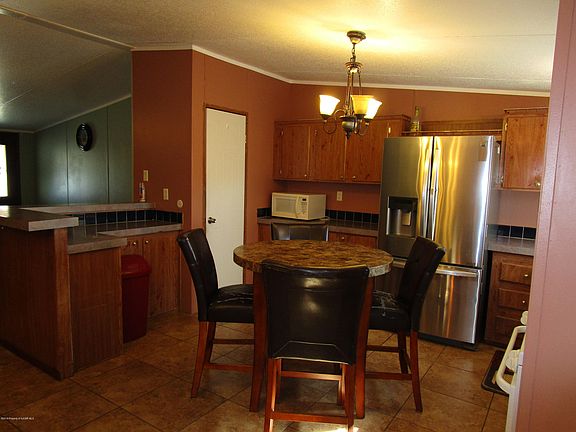 4th image of 609 Charloff Pl