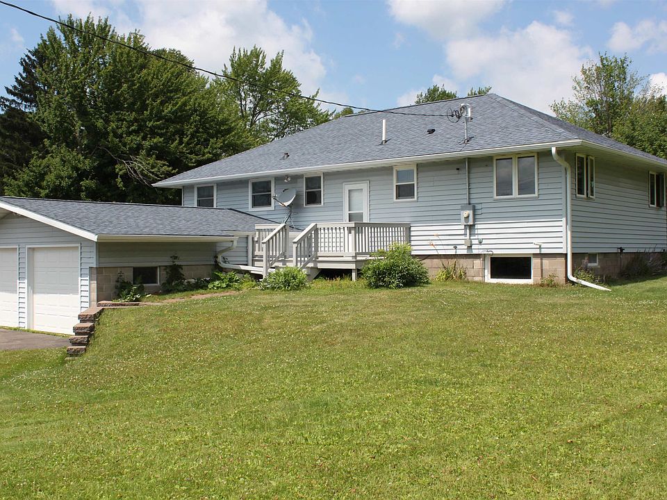 1st image of 400 E Crumb St