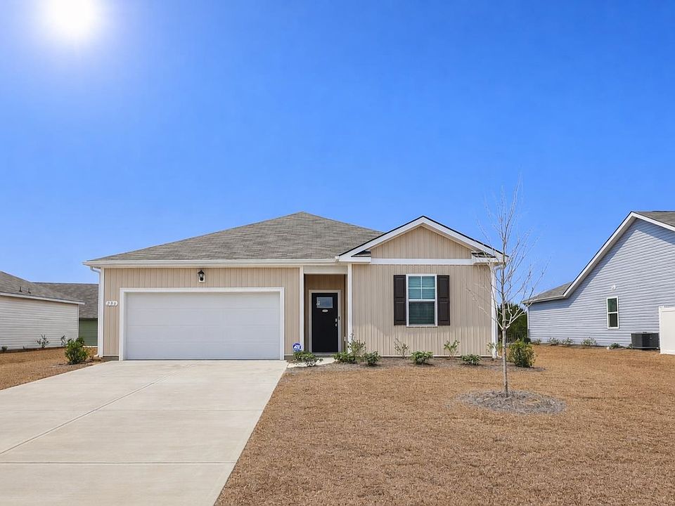 1st image of 206 Carver Willow Dr.