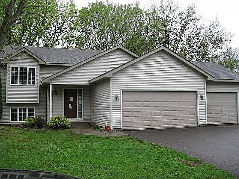1st image of 2046 13th Ave E