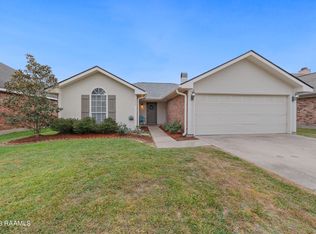 217 Shadowbrush Bnd, Lafayette, LA 70506