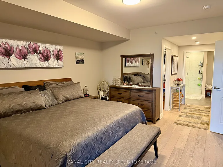 10 Albert St E #303 — Photo 16