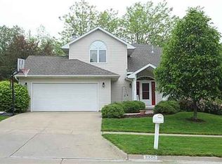 3332 Village Rd, Iowa City, IA 52240