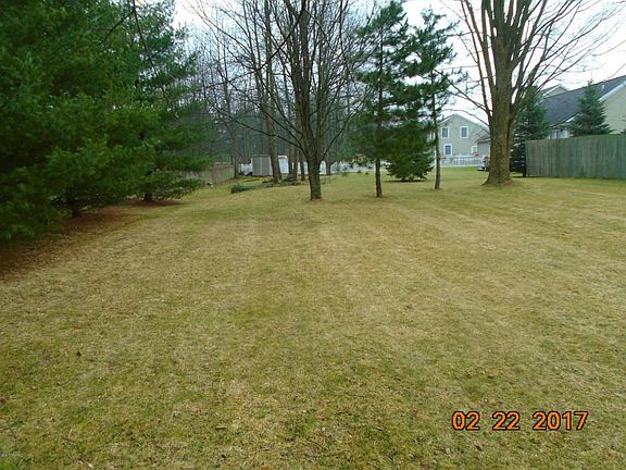 3rd image of 3090 Vliet Ln