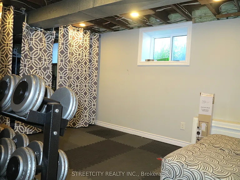 173 Mount Pleasant Ave — Photo 27