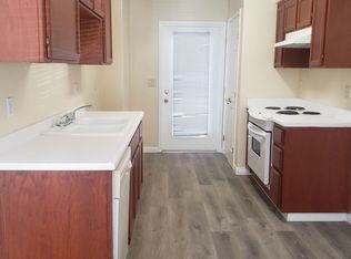 722 Spring Meadow Ct UNIT 2, Bakersfield, CA 93308