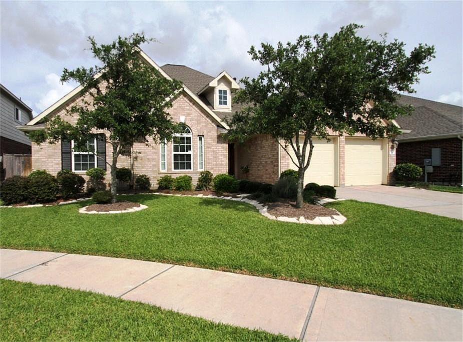 1st image of 2207 Barton Falls Ct