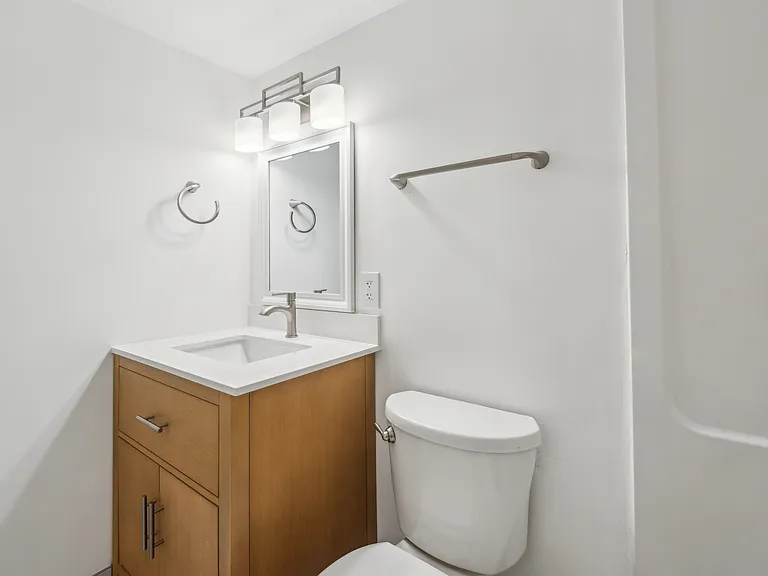18808 Walkers Choice Rd #4 — Photo 15