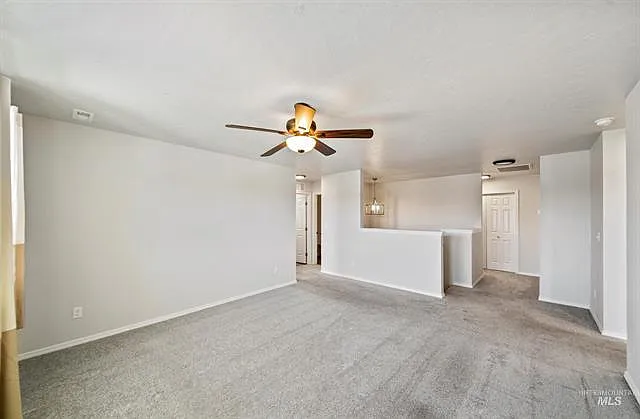 4456 W Silver Riv — Photo 14
