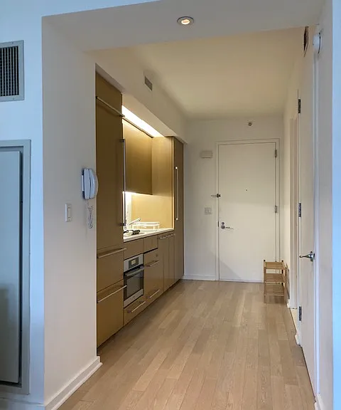 340 E 23rd St #10G — Photo 7