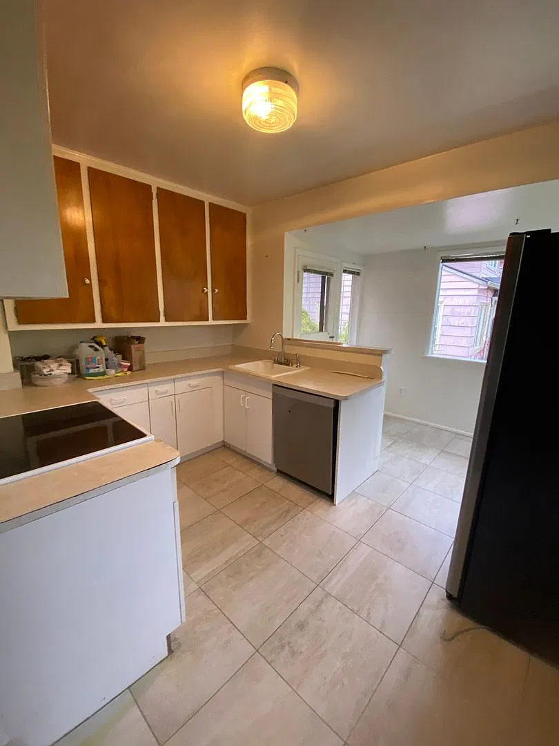 1 bedroom home with storage — Photo 2