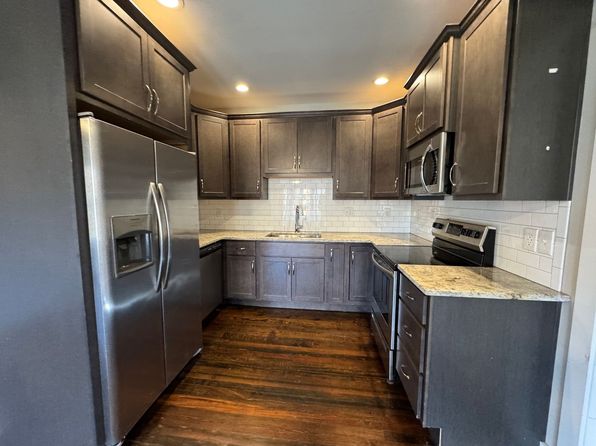 201 E Fifth St APT 201