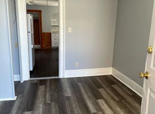 489 Pine St APT 5, Manchester, NH 03104
