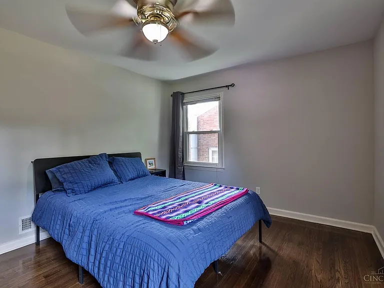 8651 Wicklow Ave — Photo 14