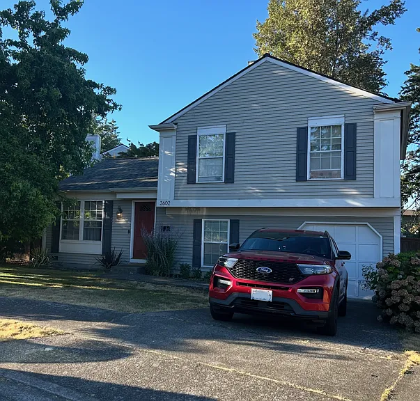 3602 NE 11th Ct — Photo 1