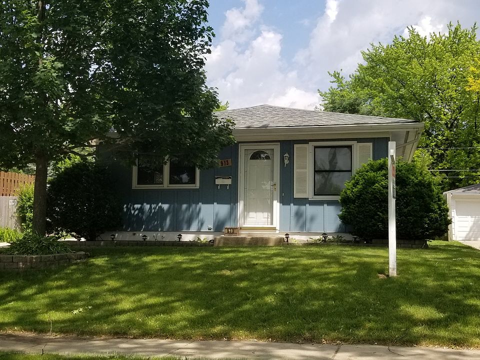 1st image of 913 Bishop St