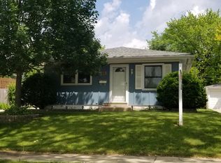 913 Bishop St, West Chicago, IL 60185