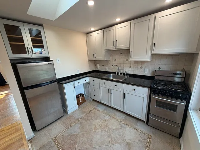 20 Gloucester St #11B — Photo 8