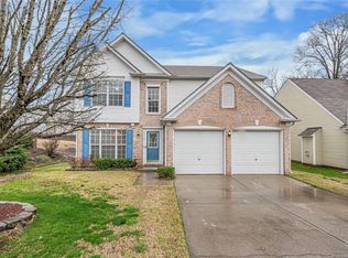 9310 Bellegarde Dr, Charlotte, NC 28277