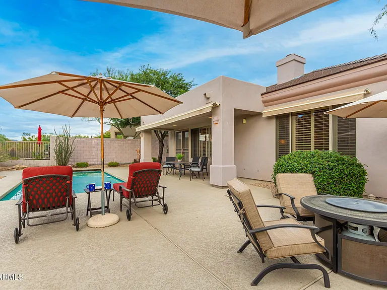 6892 E Nightingale Star Cir — Photo 27