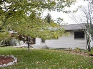 2590 Kenowa Ave NW, Grand Rapids, MI 49534