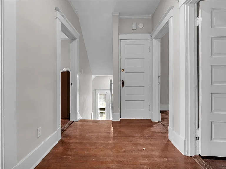 2031 Central Ave — Photo 21