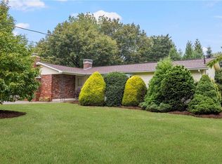 471 Annaquatucket Rd, North Kingstown, RI 02852