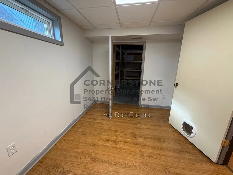 950 Palmer Ave — Photo 22