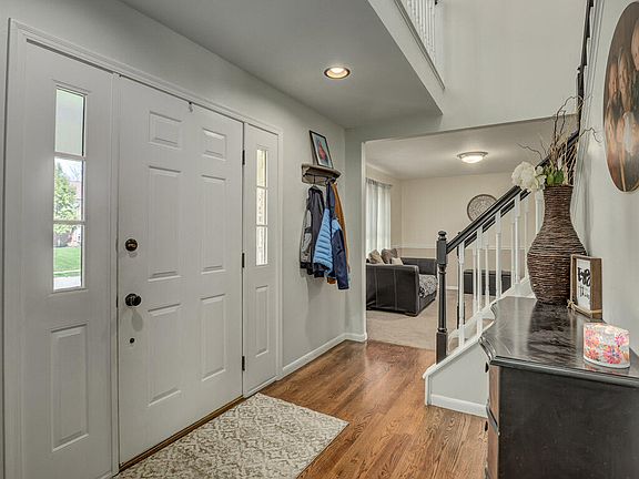 4th image of 149 Lake Park Dr