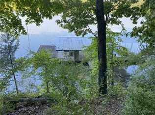 1490 Cedar Ridge Cir, Roach, MO 65787