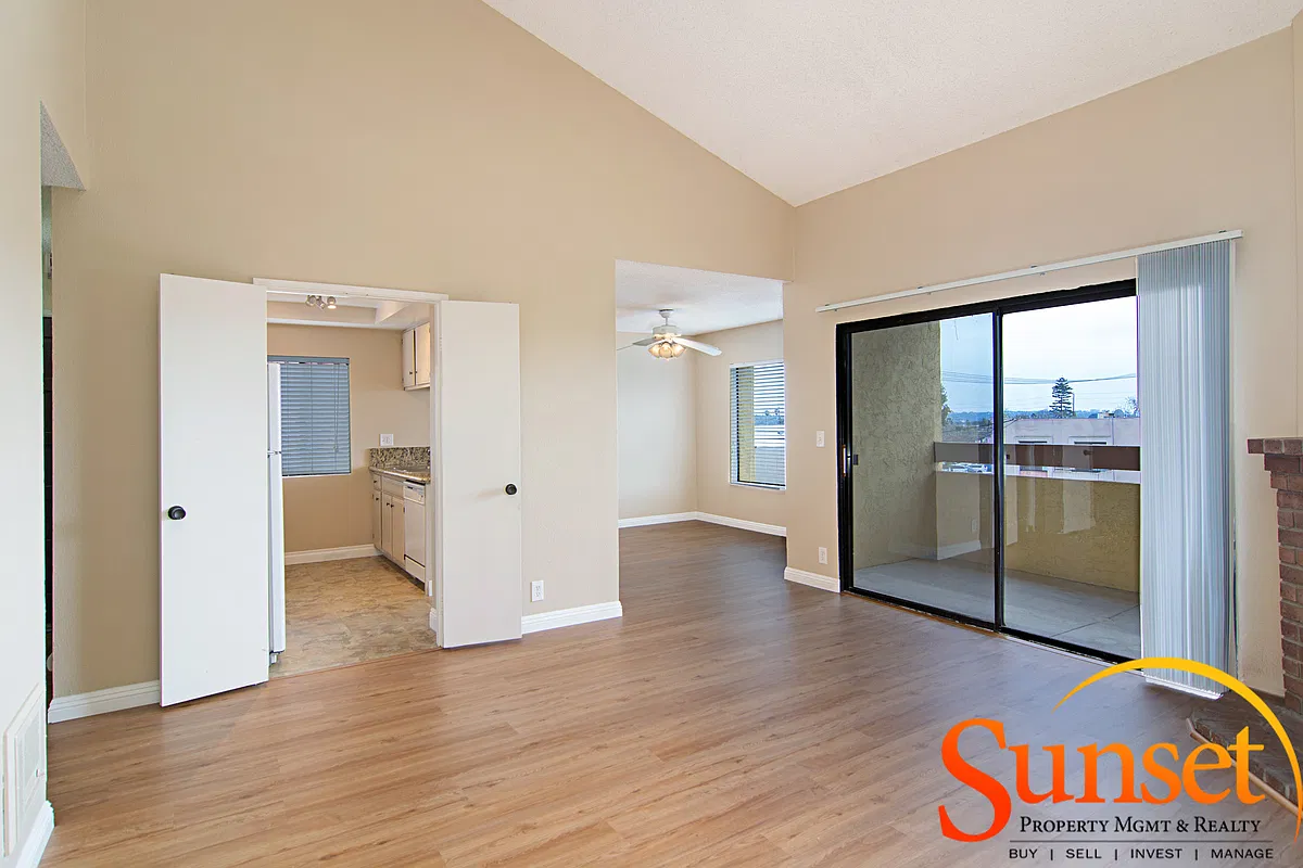 2 bed, 1050 sqft, $3,395 — Photo 3