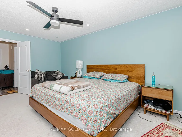 65 Niagara Trl — Photo 24