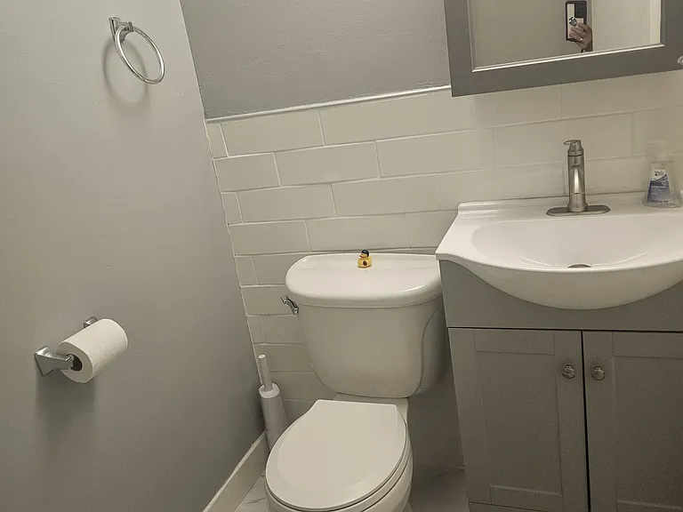 11503 Amherst Ave #103 — Photo 15