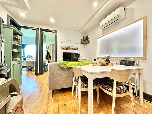 Rented by Doorway NYC, LLC | media 21