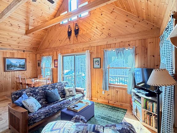 4th image of 40 Wildhaven Road