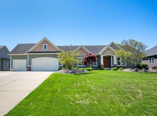 2762 Fillmore St, Jenison, MI 49428